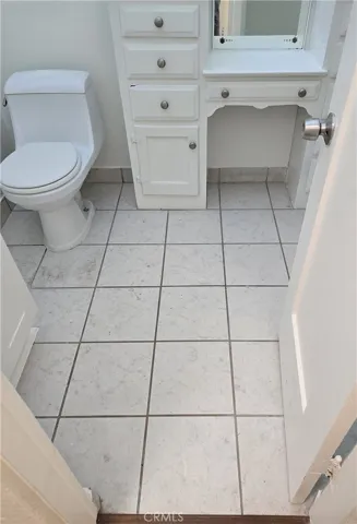 5740 California, Long Beach, California 90805