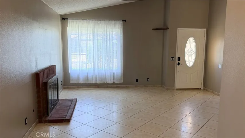 21617 Turmeric Court, Saugus, California 91350
