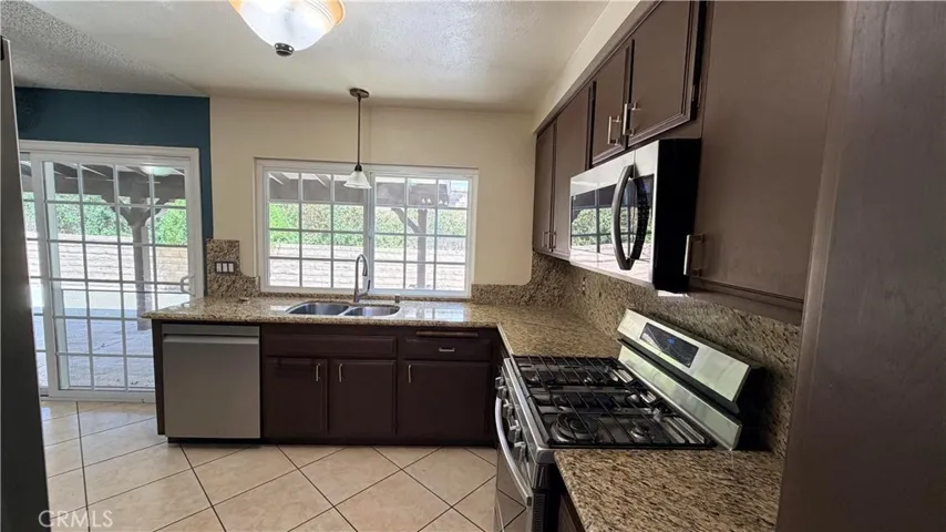 21617 Turmeric Court, Saugus, California 91350