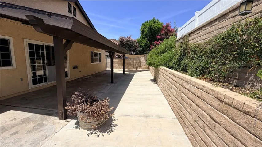 21617 Turmeric Court, Saugus, California 91350
