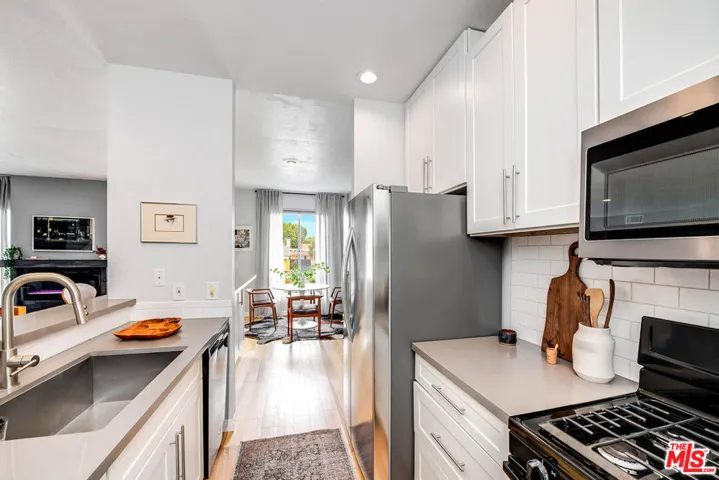 1310 N Detroit Street 206, Los Angeles, California 90046