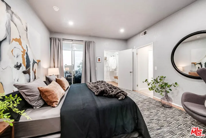 1310 N Detroit Street 206, Los Angeles, California 90046