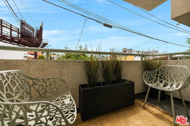 1310 N Detroit Street 206, Los Angeles, California 90046