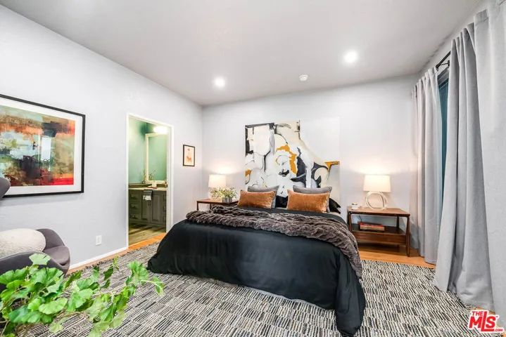 1310 N Detroit Street 206, Los Angeles, California 90046