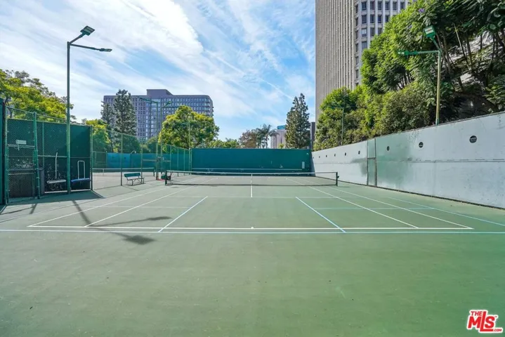 800 W 1st Street 2805, Los Angeles, California 90012