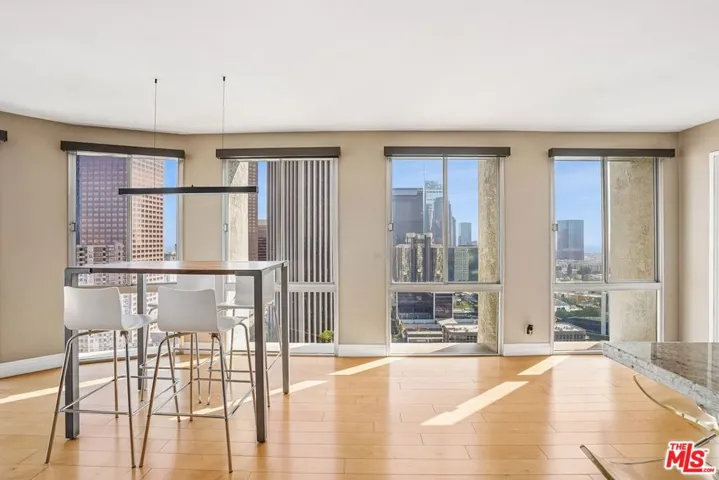 800 W 1st Street 2805, Los Angeles, California 90012