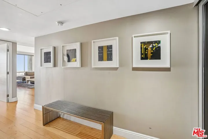 800 W 1st Street 2805, Los Angeles, California 90012