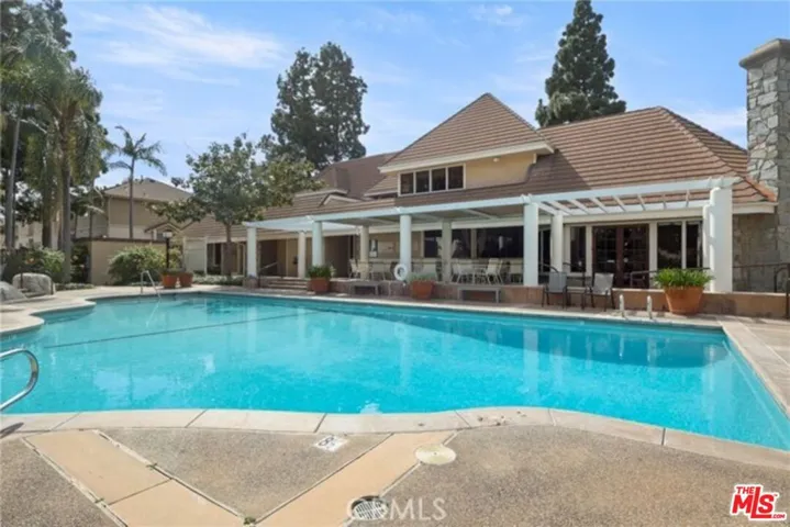 2559 Plaza Del Amo 213, Torrance, California 90503