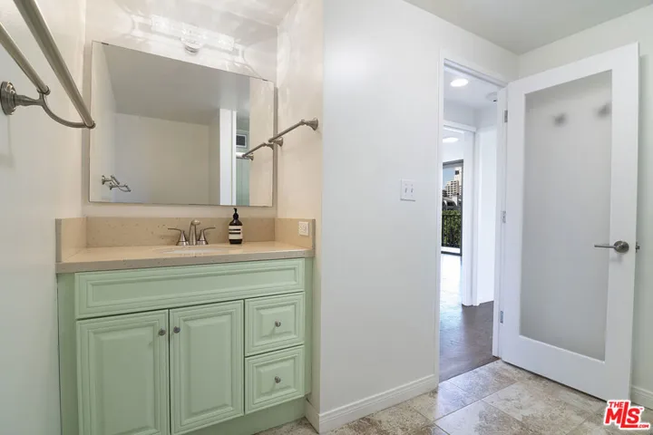 2170 Century Parkway 708, Los Angeles, California 90067