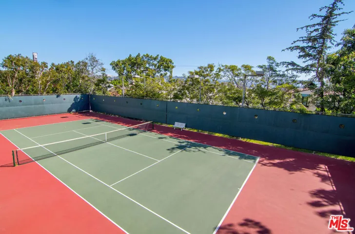 2170 Century Parkway 708, Los Angeles, California 90067