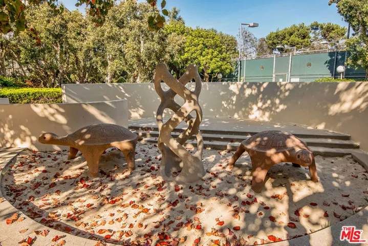 2170 Century Parkway 708, Los Angeles, California 90067