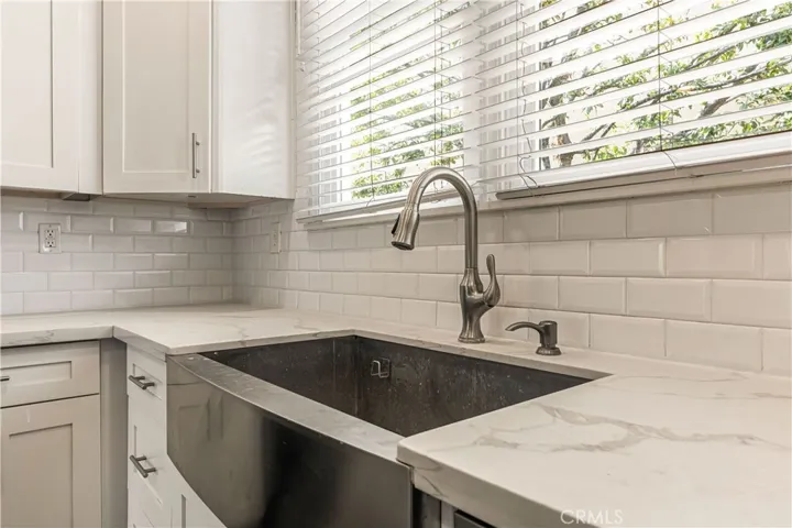 16601 Valerio Street, Los Angeles, California 91406