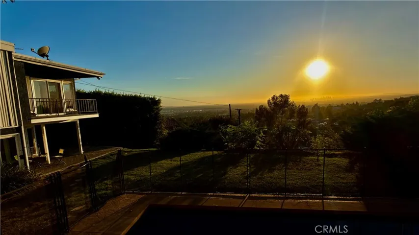 14001 Summit, Whittier, California 90602