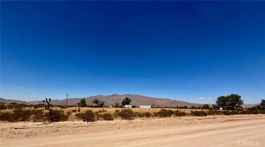 43519308 Desert View Road, Apple Valley, California 92308