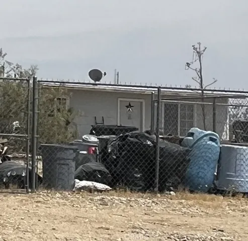 1341 Landers, Landers, California 92285