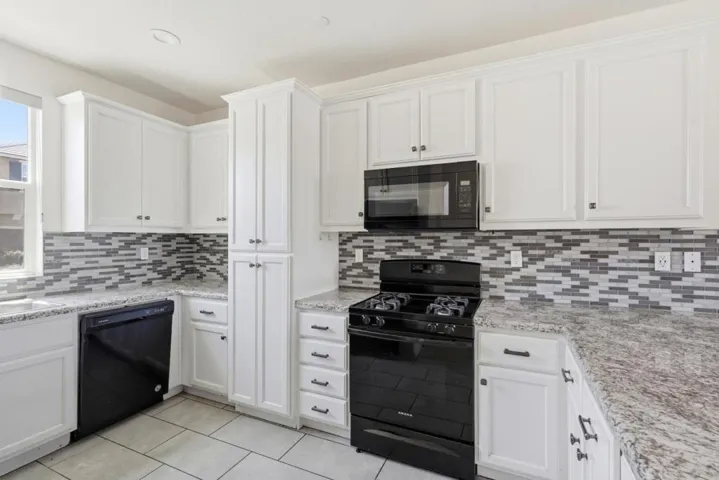 2965 Bannon Lane, Merced, California 95348