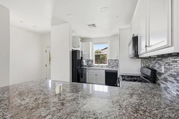 2965 Bannon Lane, Merced, California 95348
