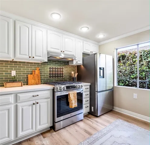 237 23rd, Costa Mesa, California 92627
