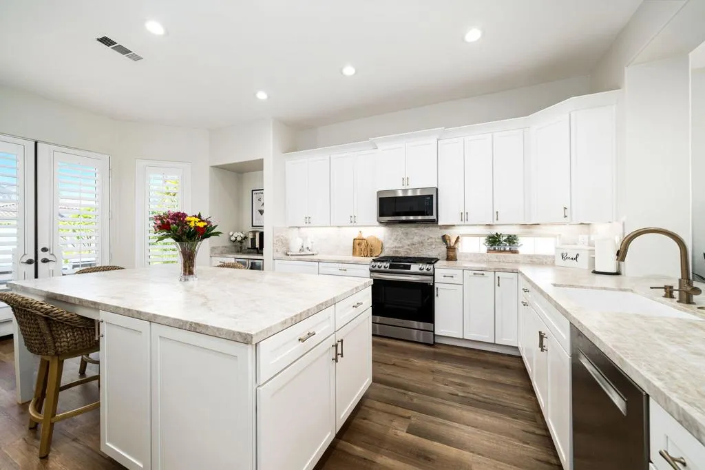 27-web-or-mls-BW_Spyglass_0724_027