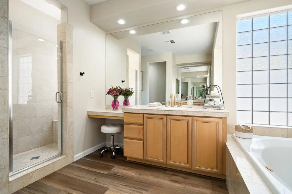 40-web-or-mls-BW_Spyglass_0724_040