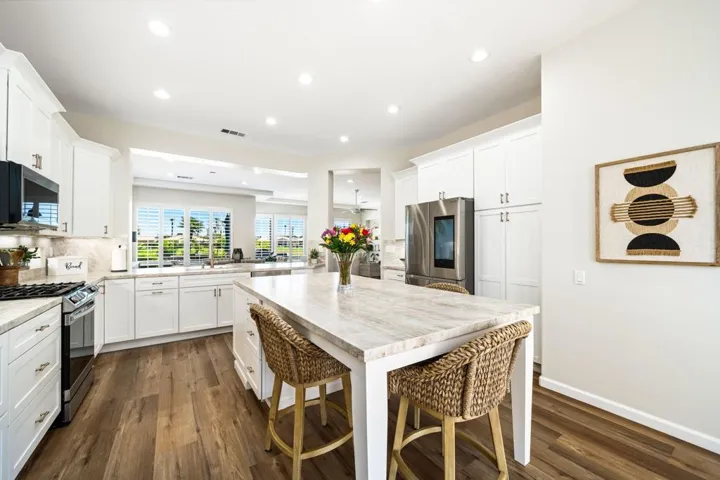 29-web-or-mls-BW_Spyglass_0724_029
