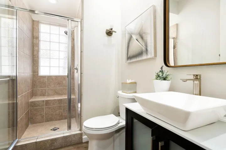 42-web-or-mls-BW_Spyglass_0724_042