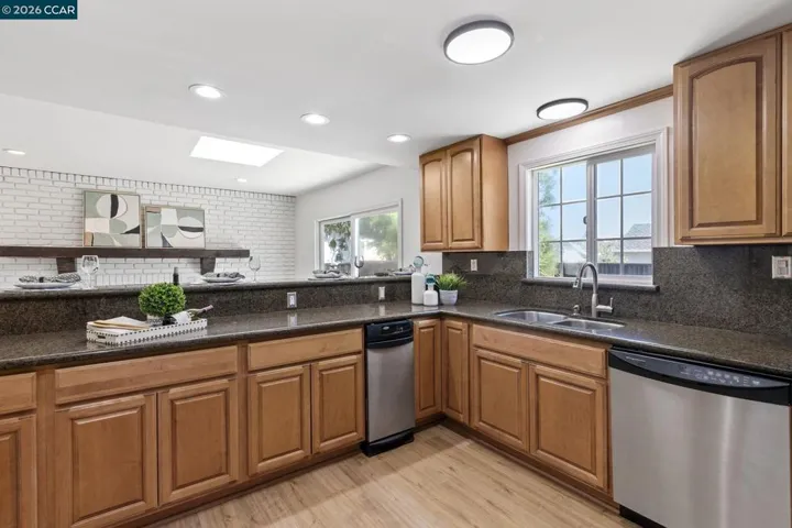 7527 Blue Fox Way, San Ramon, California 94583