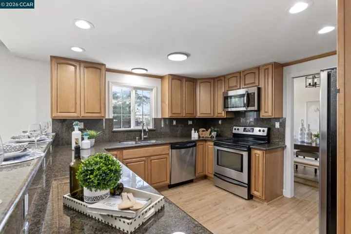 7527 Blue Fox Way, San Ramon, California 94583