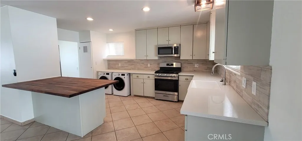 43035 Warner Trail, Palm Desert, California 92211