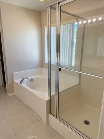 6569 Gladiola, Corona, California 92880