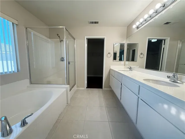 6569 Gladiola, Corona, California 92880