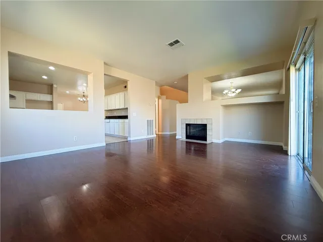 6569 Gladiola, Corona, California 92880