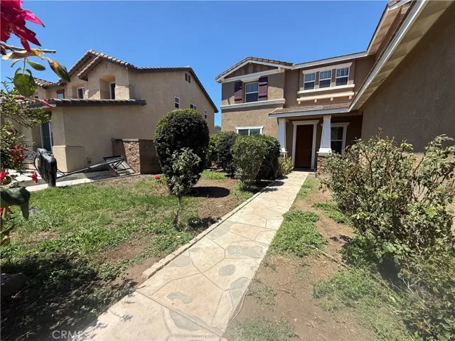 6569 Gladiola, Corona, California 92880