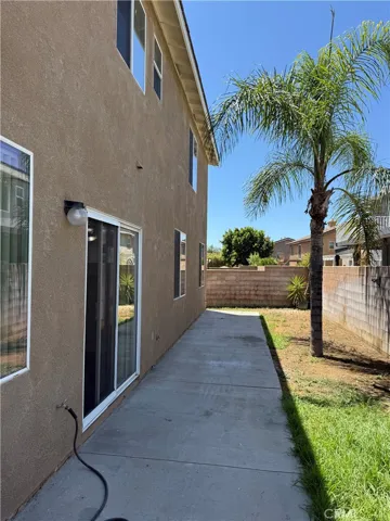 6569 Gladiola, Corona, California 92880