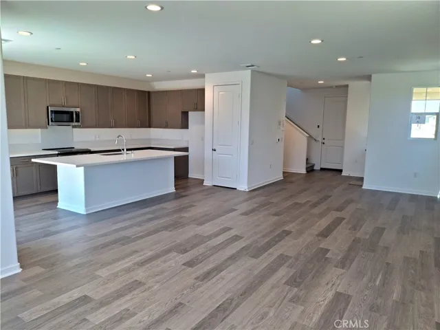 31309 Sutherland Pass / Bypass, Riverside, California 92596