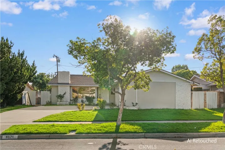 4571 Loganlinda, Yorba Linda, California 92886