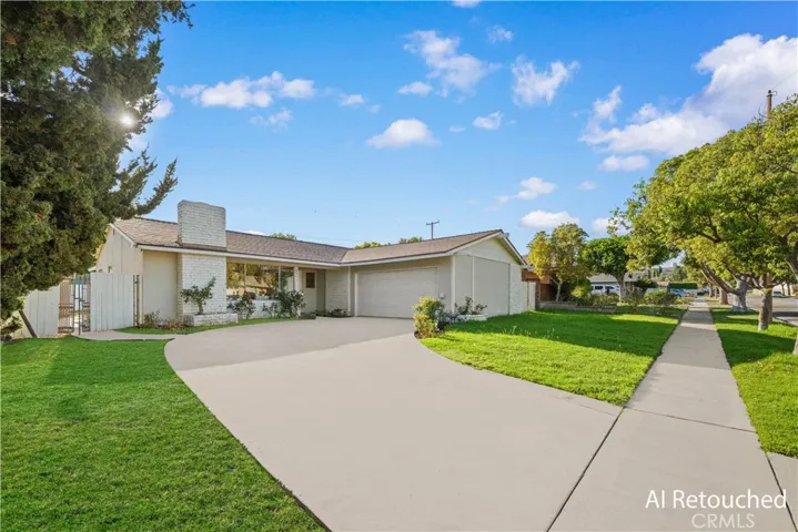 4571 Loganlinda, Yorba Linda, California 92886