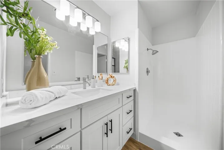 4571 Loganlinda, Yorba Linda, California 92886