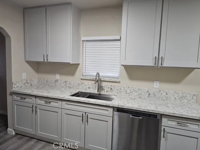 8900 S 10th, Inglewood, California 90305
