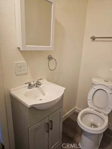 8900 S 10th, Inglewood, California 90305