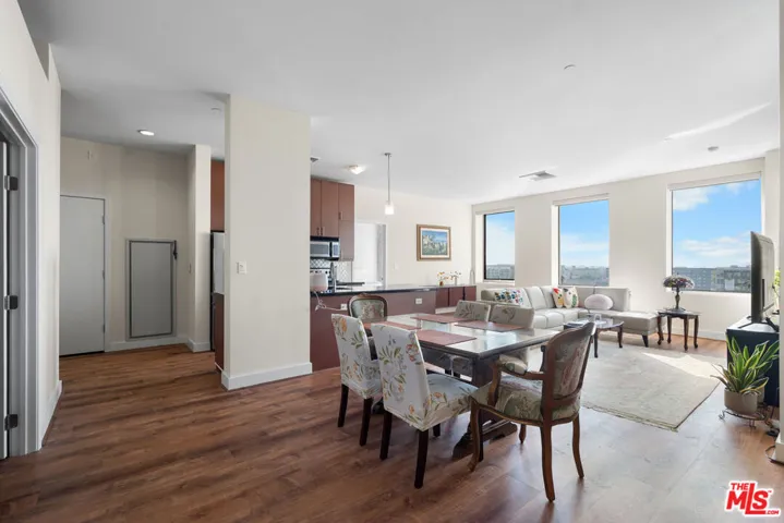 3810 Wilshire Boulevard 712, Los Angeles, California 90010