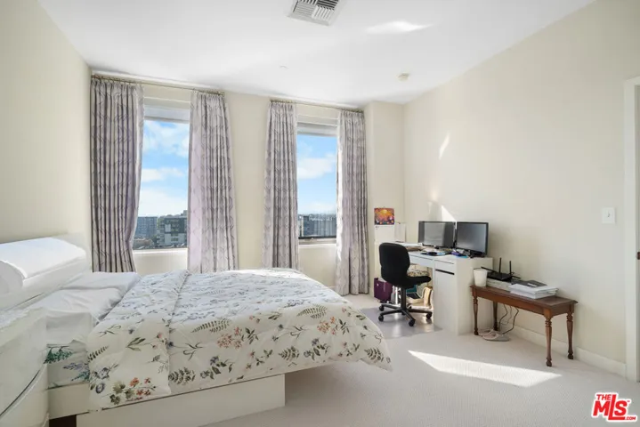 3810 Wilshire Boulevard 712, Los Angeles, California 90010