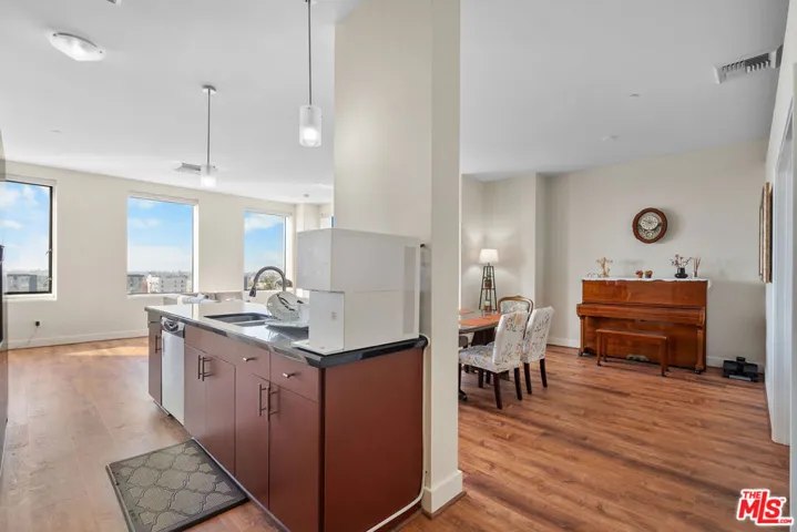 3810 Wilshire Boulevard 712, Los Angeles, California 90010