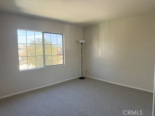 5732 Ridgemark, Fontana, California 92336