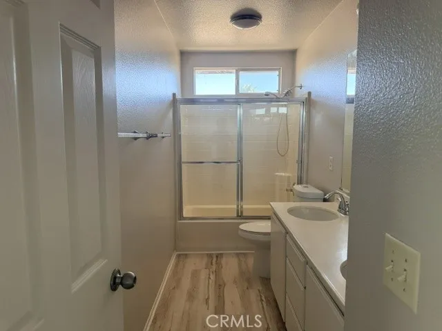 5732 Ridgemark, Fontana, California 92336