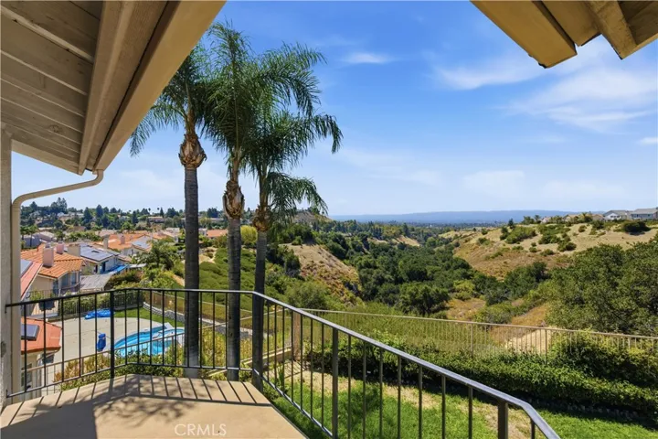19808 Winged Foot, Porter Ranch, California 91326
