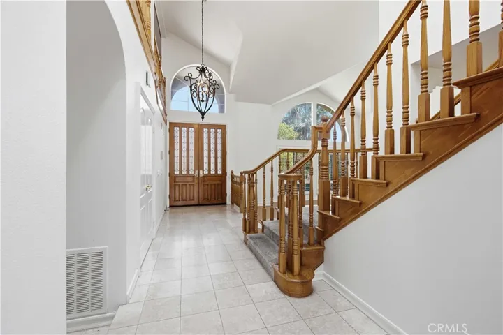 19808 Winged Foot, Porter Ranch, California 91326