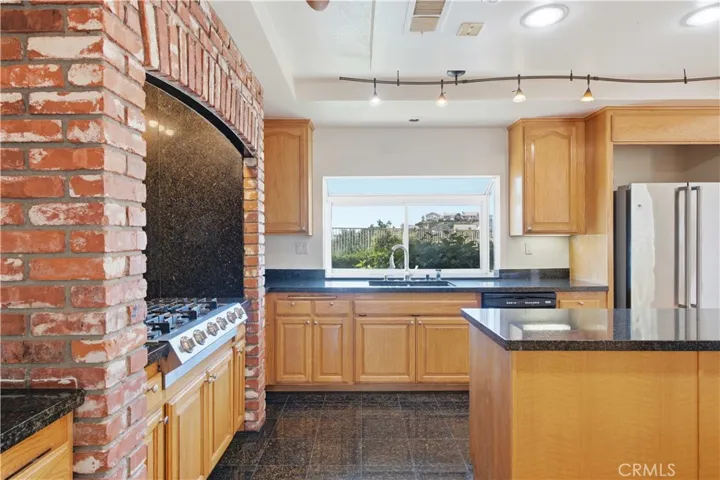 19808 Winged Foot, Porter Ranch, California 91326
