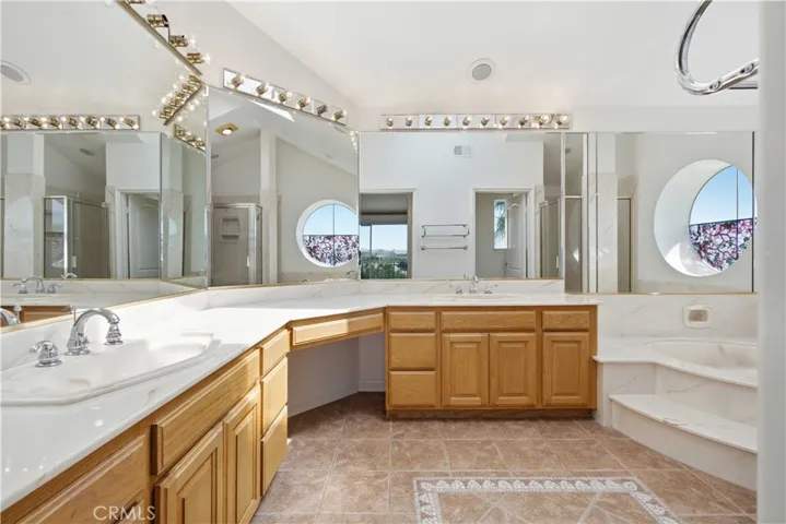 19808 Winged Foot, Porter Ranch, California 91326