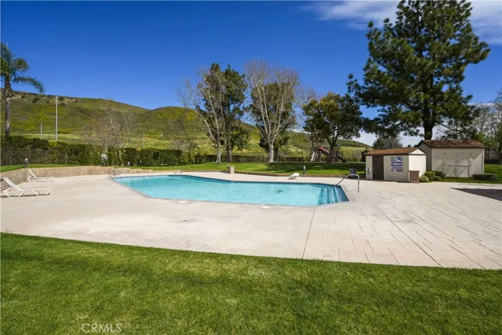 Community pool